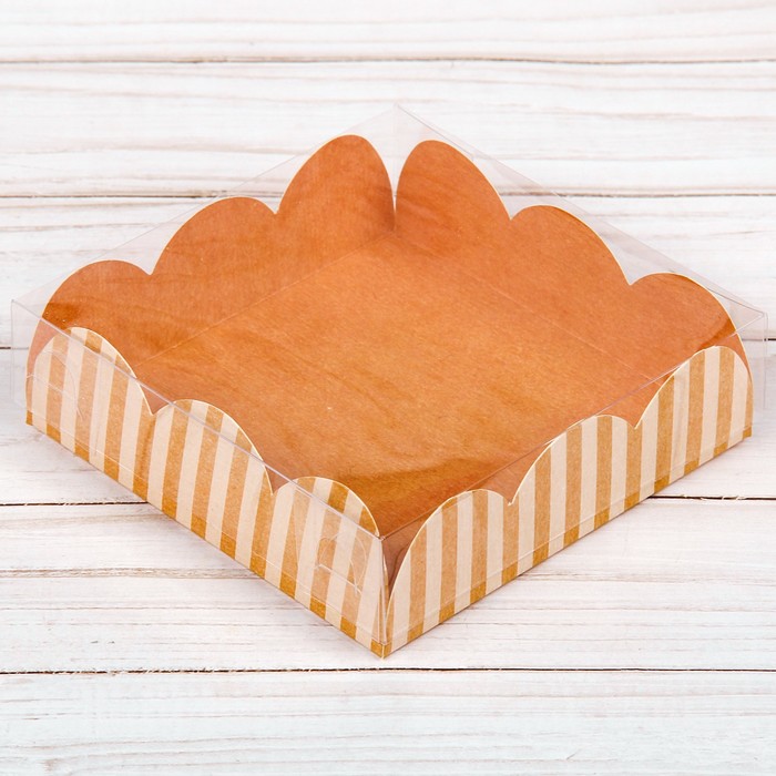 Коробка для кондитерских изделий с PVC крышкой «Моменты радости», 10,5 × 10,5 × 3 см