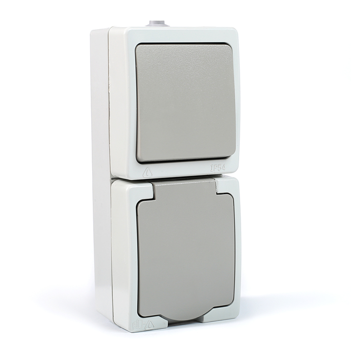 Блок комбинированный (вертикальный) выключатель 1-кл. + розетка 2П+З с з/ш БКВР IP54 "Вуокса   31709