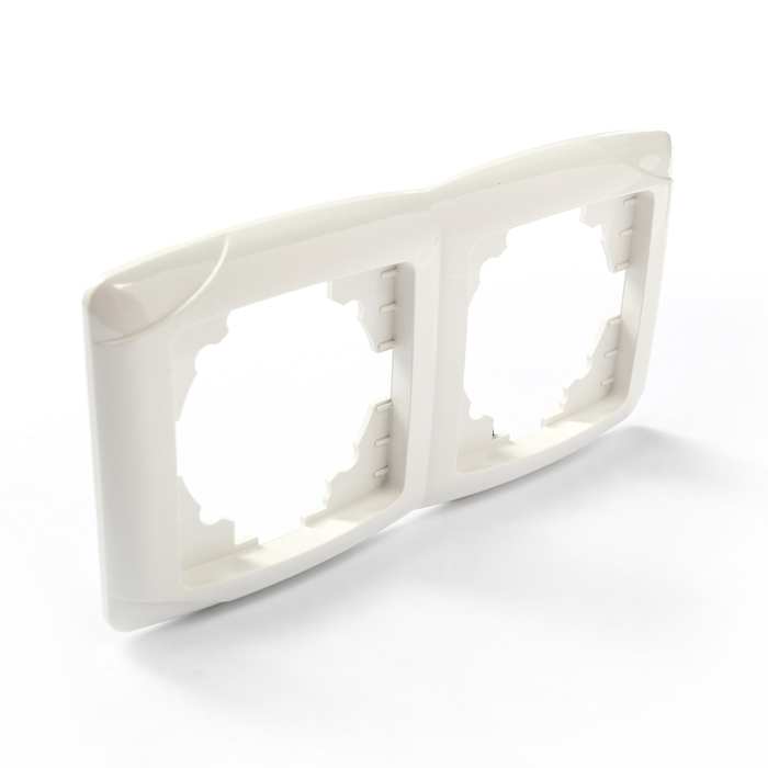 Рамка 2-х постовая вертикальная белая "Онега" TDM