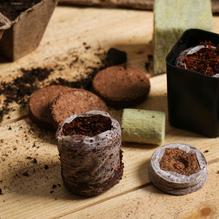 Таблетки кокосовые, d=4.2 см, 6 шт. в упаковке