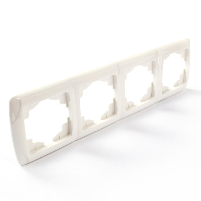 Рамка 4-х постовая горизонтальная белая "Онега" TDM