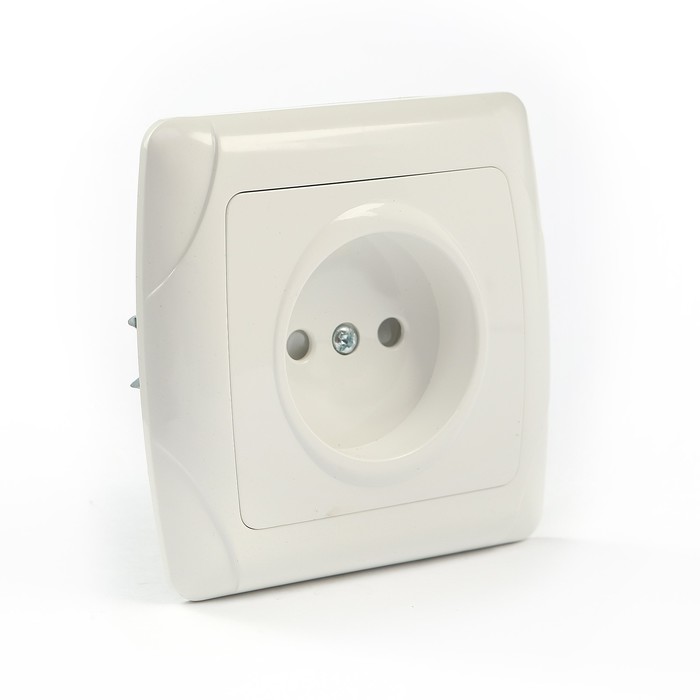Розетка 2П 10А 250В с защ. шт. белая "Онега" TDM