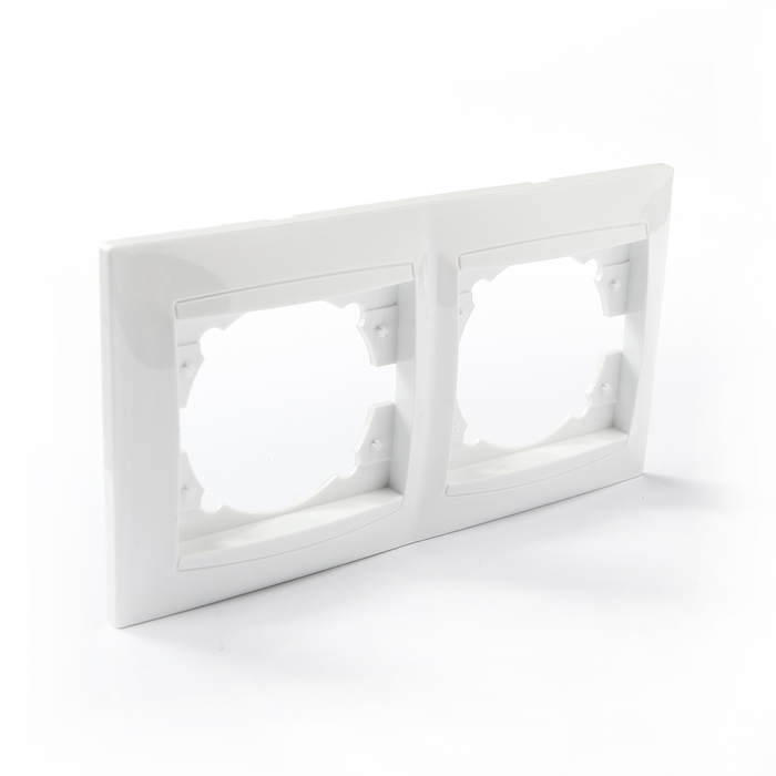 Рамка 2-х постовая горизонтальная белая "Лама" TDM