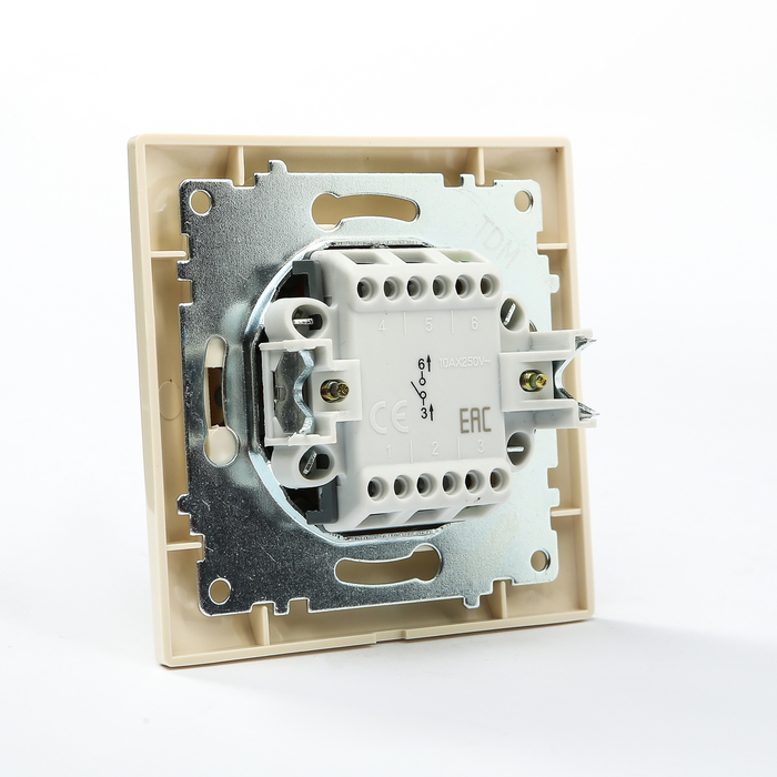 Выключатель 1 кл. 10А сл. кость "Лама" TDM