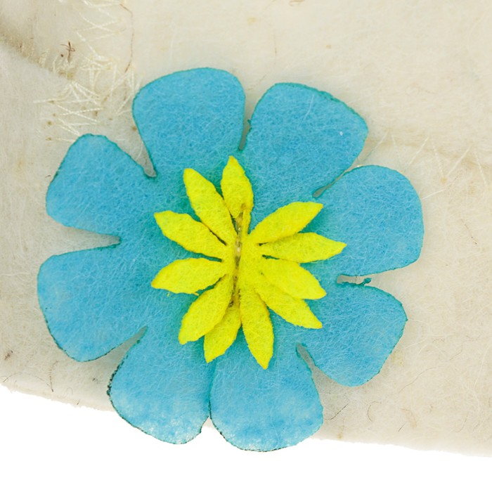 Шапка банная женская "Дамский колпак с цветком", белая