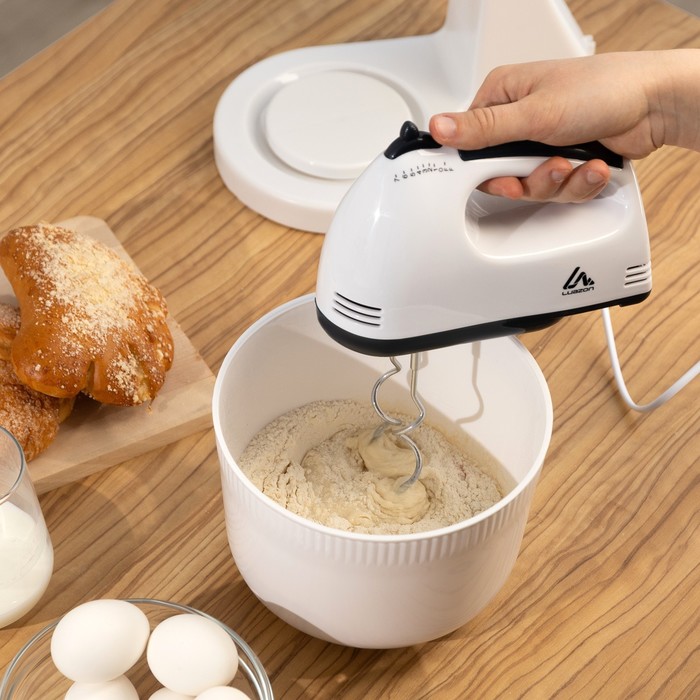 Миксер LuazON LMR-04, 180 Вт, 7 скор., венчик и крюки д/теста, чаша, бело-серый