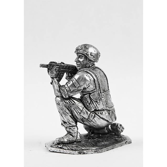 Оловянный солдатик "Вежливый морпех"