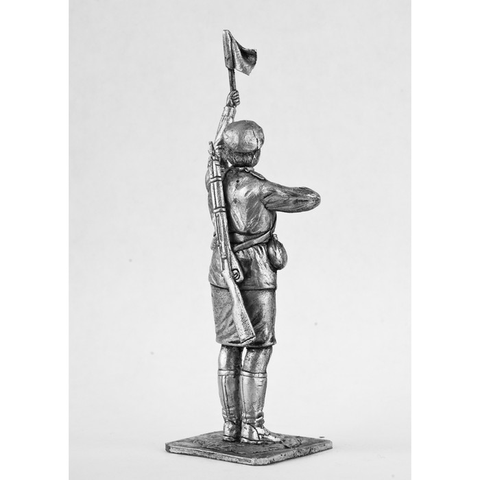 Оловянный солдатик "Регулировщица"