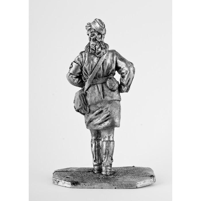 Оловянный солдатик "Санитарка"