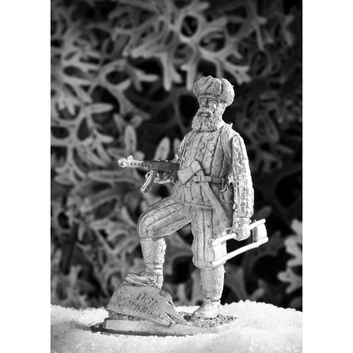 Оловянный солдатик "Партизан с миной"