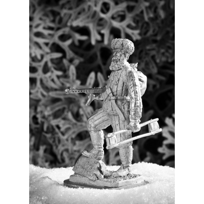 Оловянный солдатик "Партизан с миной"