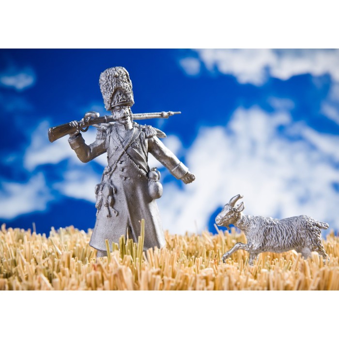 Оловянный солдатик "Мародер 2 (с козой)"