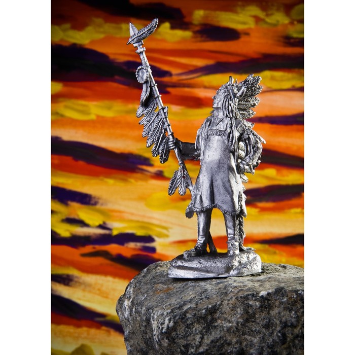 Оловянный солдатик "Мато-топе,вождь манданов"