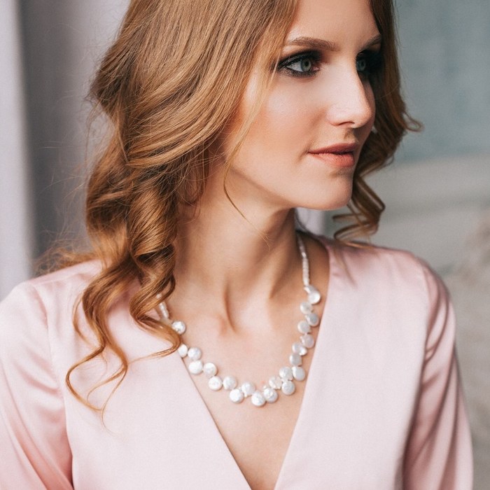 Колье "Жемчуг речной" бабочка, цвет белый, 45 см