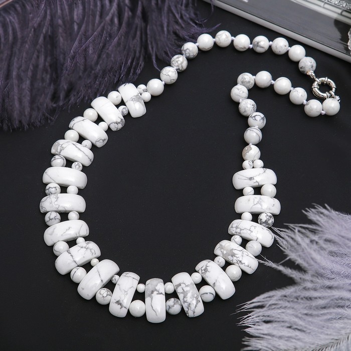 Колье пластина через шар "Кахолонг", 50см