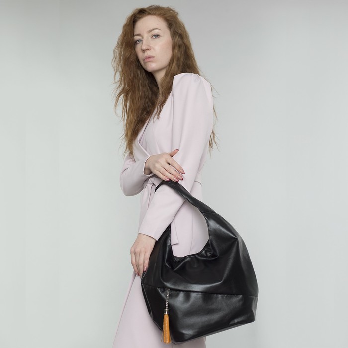 Сумка женская, отдел с перегородкой на молнии, наружный карман, цвет чёрный