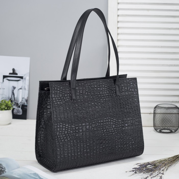 Сумка женская, отдел на молнии, наружный карман, цвет чёрный