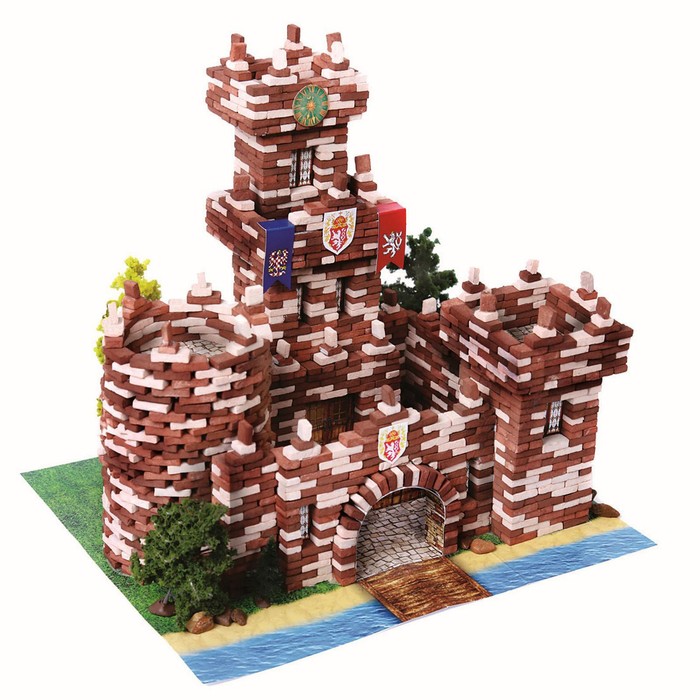 Конструктор из кирпичиков "Замок", 1860 деталей
