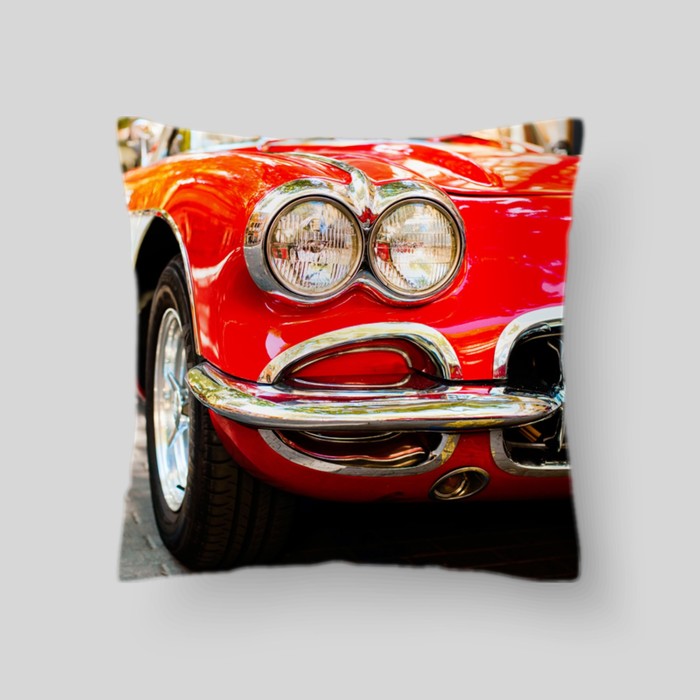 Декоративная подушка "Красное авто", размер 40х40 см