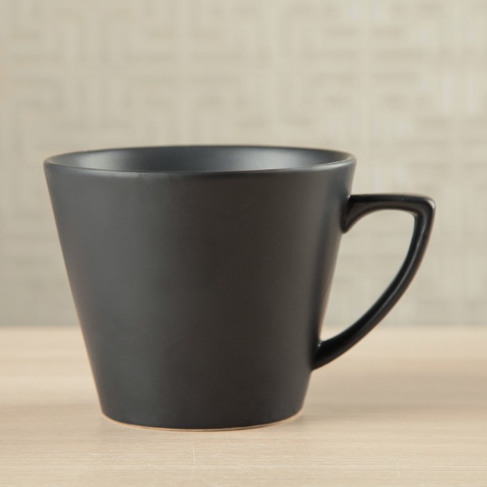 Кружка 0,35 л "Конус" чёрная, матовая