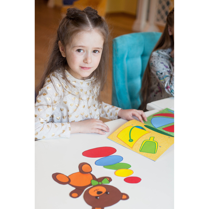 Книжка- аппликация "Мои любимые игрушки" 20 стр.