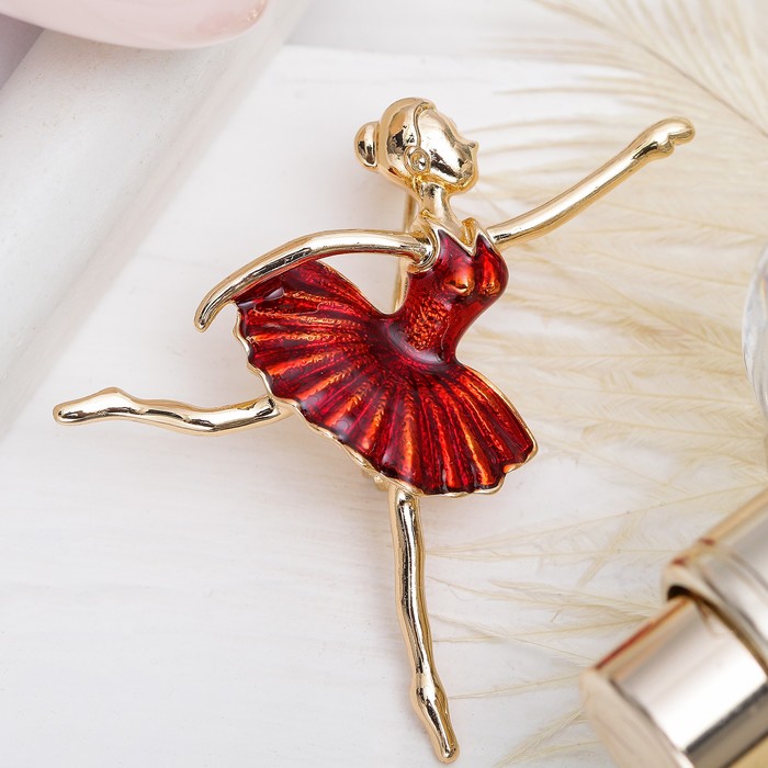 Брошь "Балерина" в танце, цвет красный в золоте