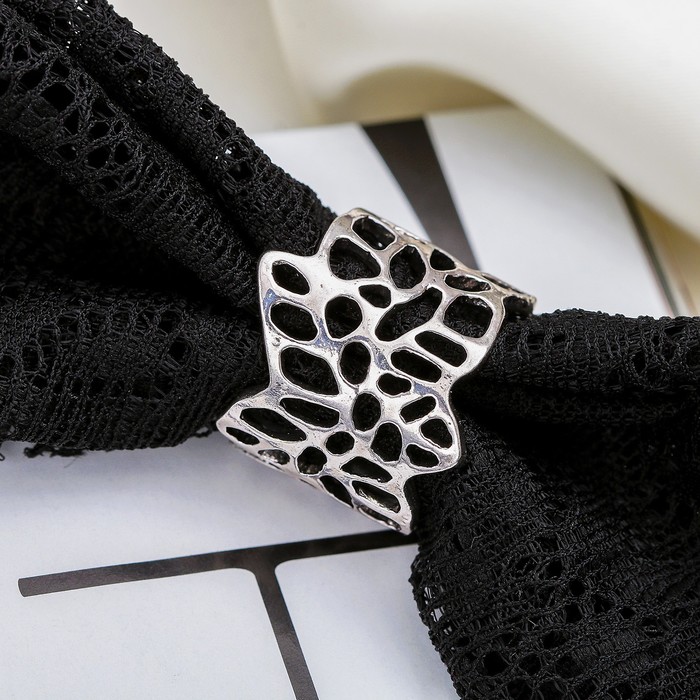 Муфта для платка "Листья", цвет серебро