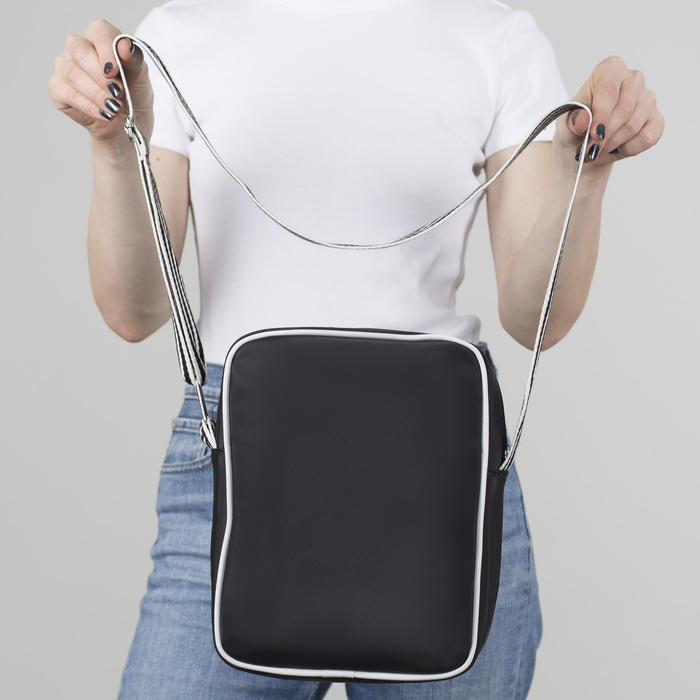 Сумка молод Денди, 23*8*30см, отд на молнии, 2 н/кармана, регул ремень, черный