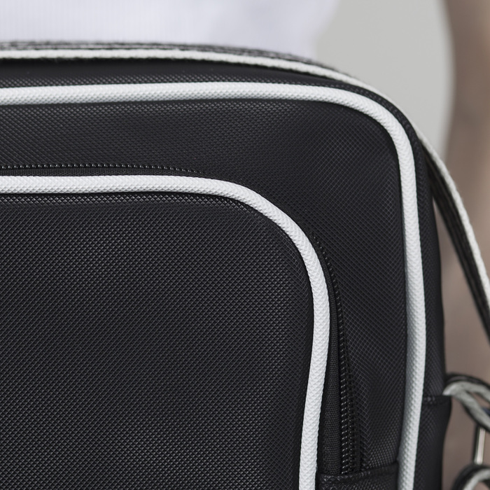 Сумка молод Денди, 23*8*30см, отд на молнии, 2 н/кармана, регул ремень, черный