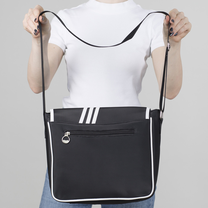 Сумка молод Сити, 24*10*27см, отд на молнии, н/карман, регул ремень, черный