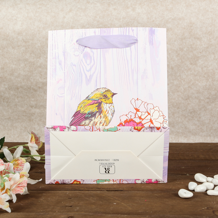 Пакет подарочный "Певчая птичка", сиреневый, люкс, 26 х 10 х 32 см
