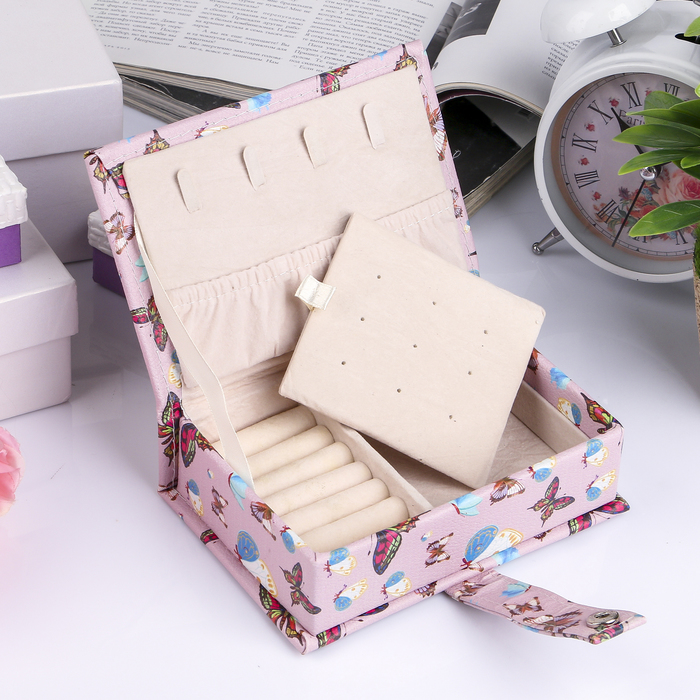 Шкатулка кожзам для украшений "Бабочки" 15,5х10,5х5 см