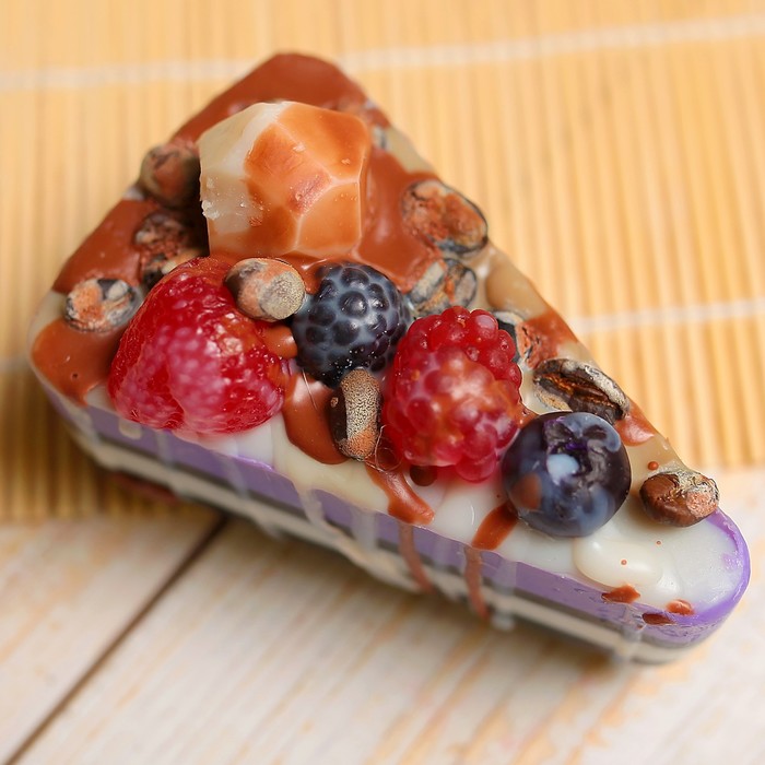 Мыло фигурное "Ягодный трюфель" 270 г