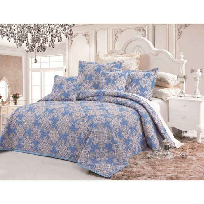 Комплект: покрывало 240 × 260 см, наволочки 50 × 70 см, 45 × 45 см по 2 шт