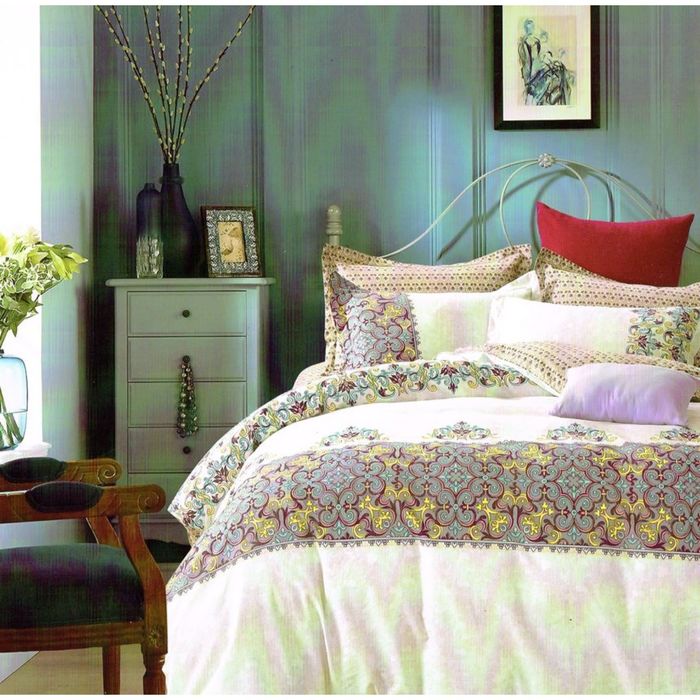 КПБ семейный, размер 220х245 см, 160х210 см-2 шт, 50х70 см-2 шт, сатин TPIG5-724-50