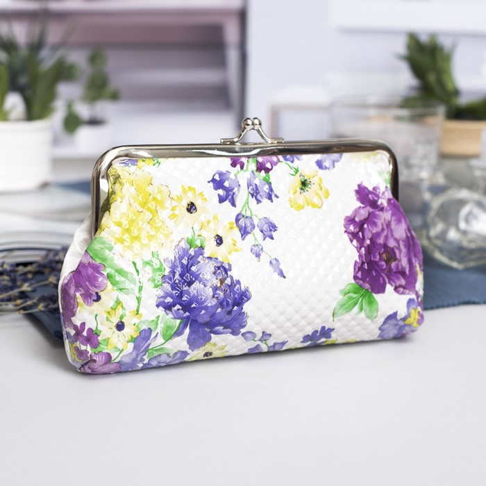 Косметичка-фермуар, отдел на рамке, цвет сиреневый