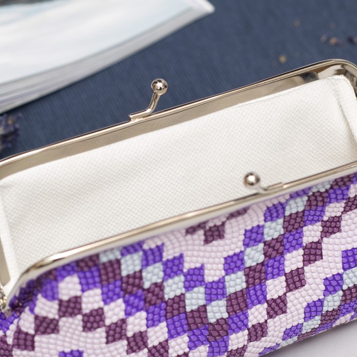 Косметичка-фермуар, отдел на рамке, цвет фиолетовый