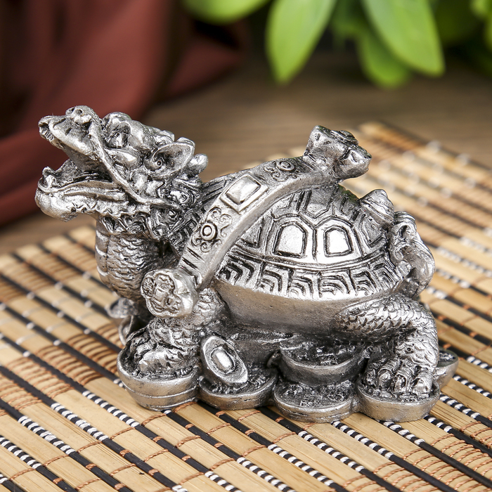 Нэцкэ полистоун серебро "Драконочерепаха с жезлом Жуи" 5,5х7х5,5 см