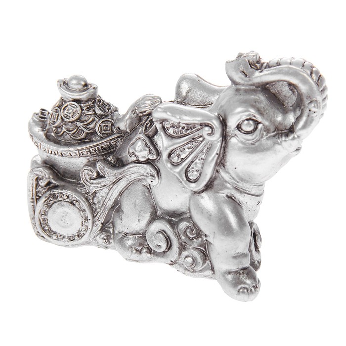 Нэцкэ полистоун серебро "Слон с тележкой золотых монет" 7х8,5х3 см
