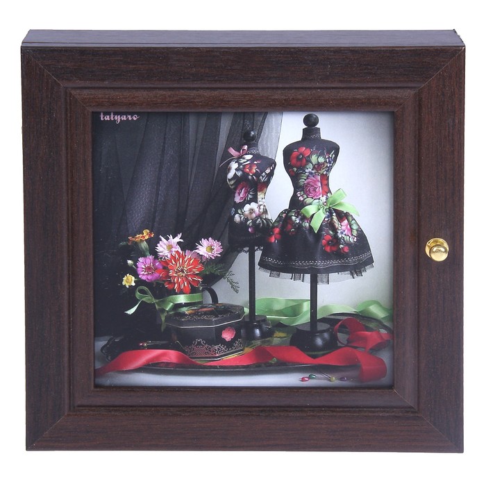 Ключница "Леди Хохлома", венге