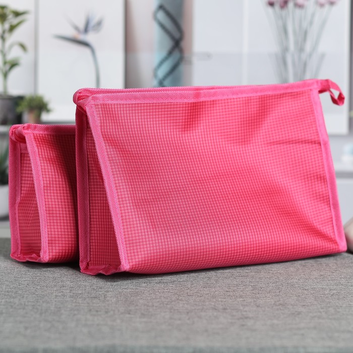 Набор косметичек 2 в 1 «Клетка», отдел на молнии, цвет малиновый