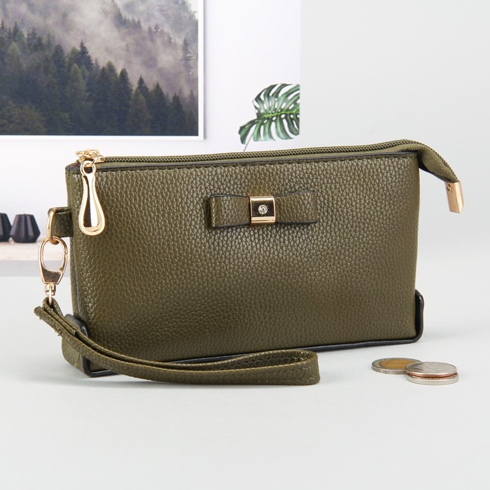 Кошелёк-клатч женский, 2 отдела, для монет, с ручкой, цвет зелёный