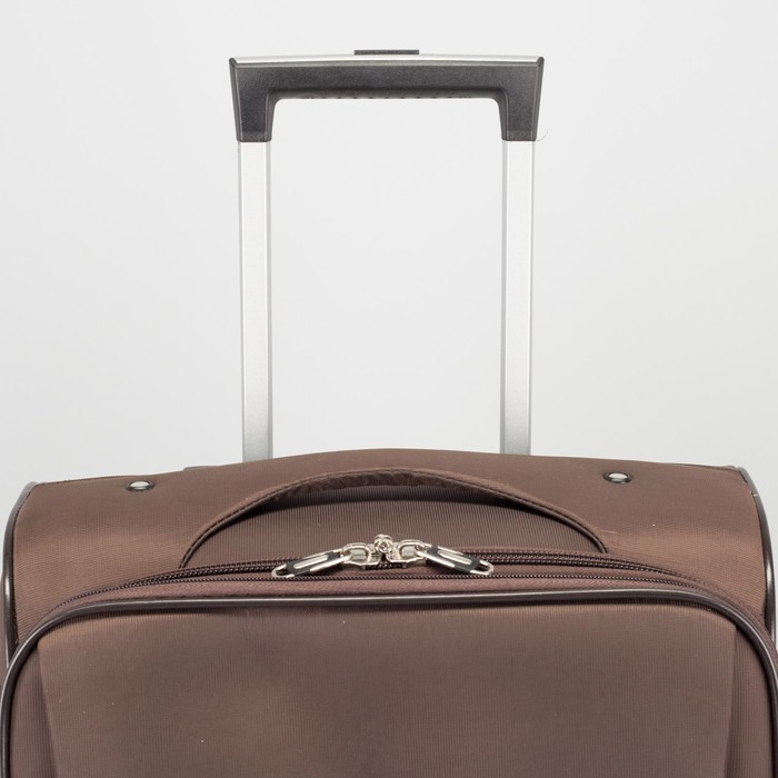 Чемодан малый с расширением 19", отдел на молнии, 2 наружных кармана, 4 колеса, кодовый замок, цвет кофе