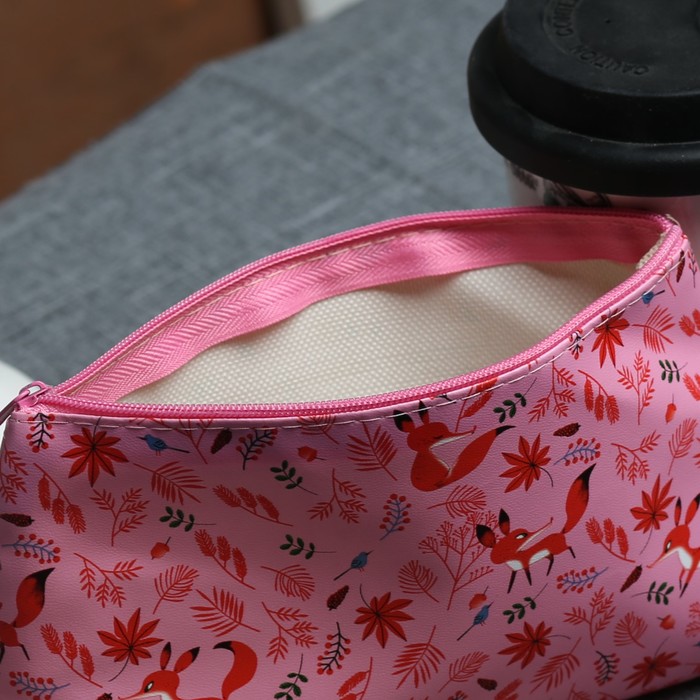 Косметичка простая «Лисички», отдел на молнии, цвет розовый