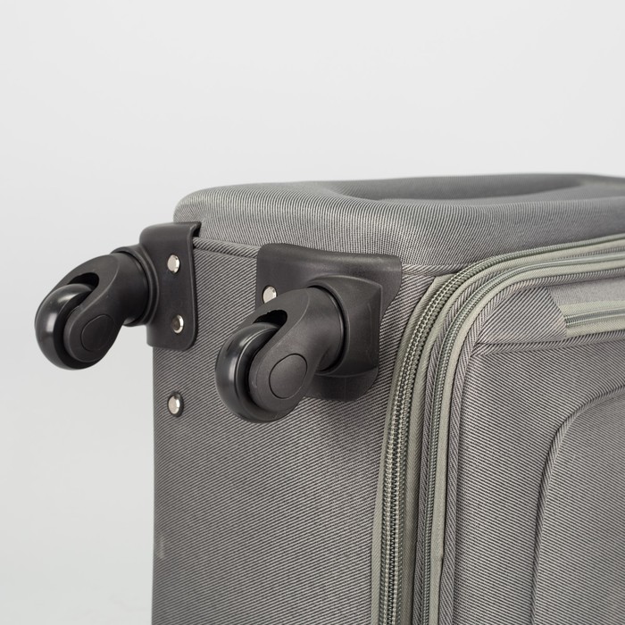 Чемодан малый "Классик" с расширением 19", отдел на молнии, 2 наружных кармана, 4 колеса, кодовый замок, цвет серый