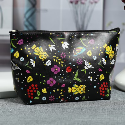 Косметичка простая, отдел на молнии, цвет чёрный