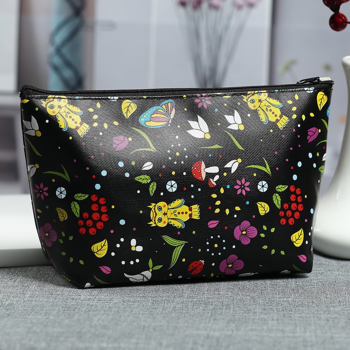Косметичка простая «Совы», отдел на молнии, цвет чёрный