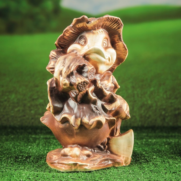 Садовая фигура "Утка дровосек" шамот