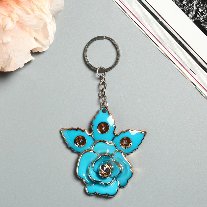 Брелок пластик под металл "Пышная роза" 7х6,5 см