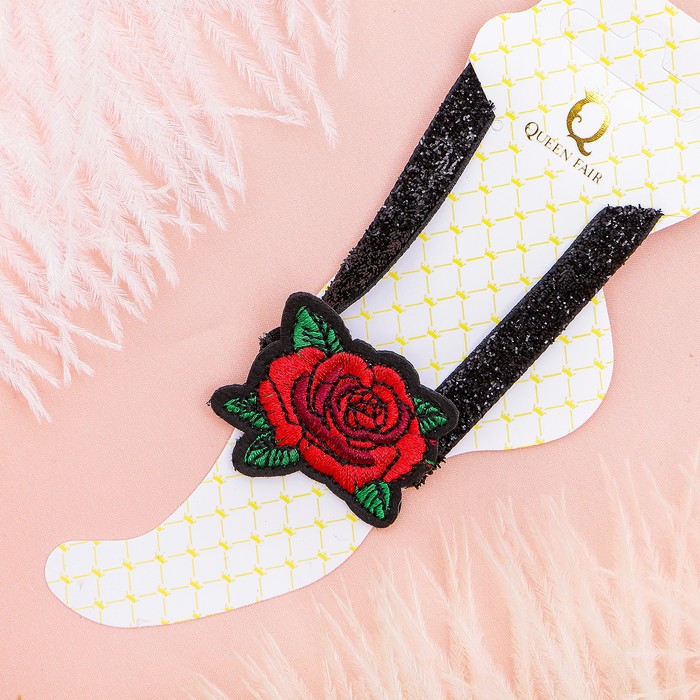 Браслет на ногу "Роуз" вышивка, цветы розы, цвет красно-зелёный в чёрном